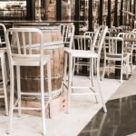 4 Factors You Need To Consider While Buying The Restaurant Chairs